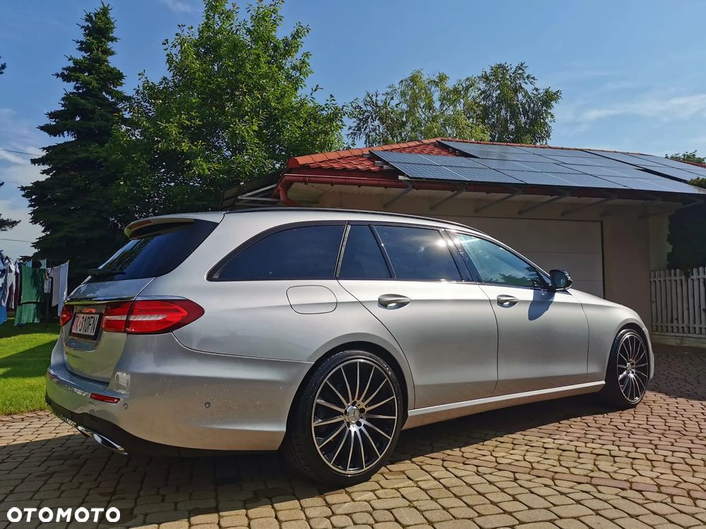 Mercedes-Benz Klasa E - 4