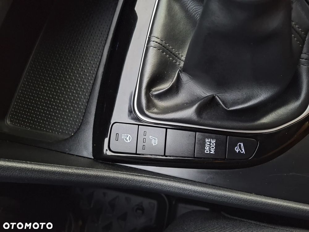 Hyundai Tucson 1.6 CRDi 2WD Select - 32