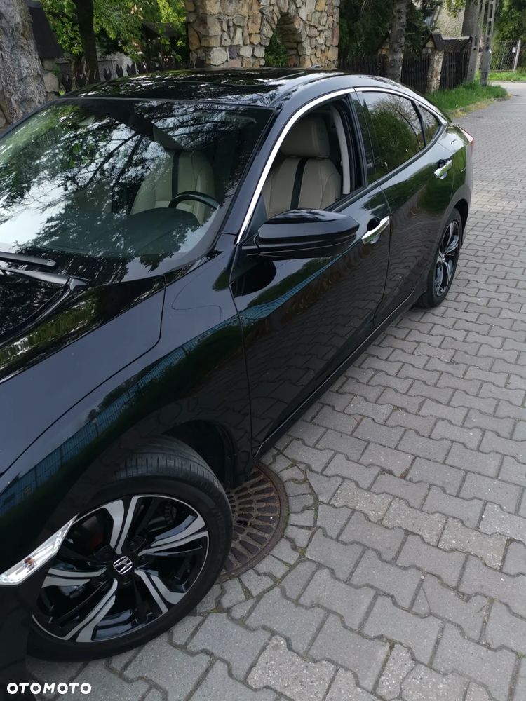 Honda Civic 1.5 T Executive CVT - 3