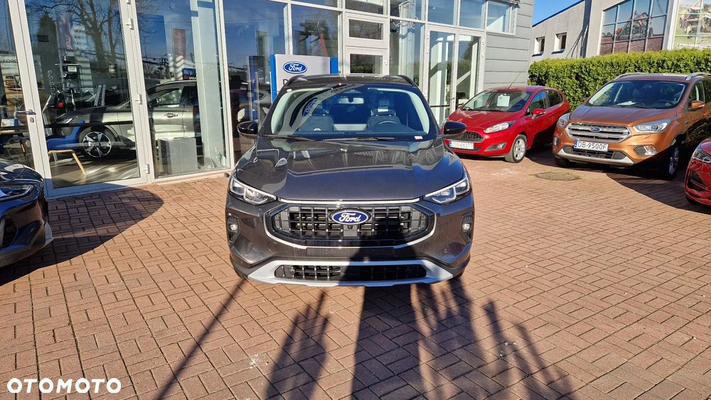 Ford Kuga - 2