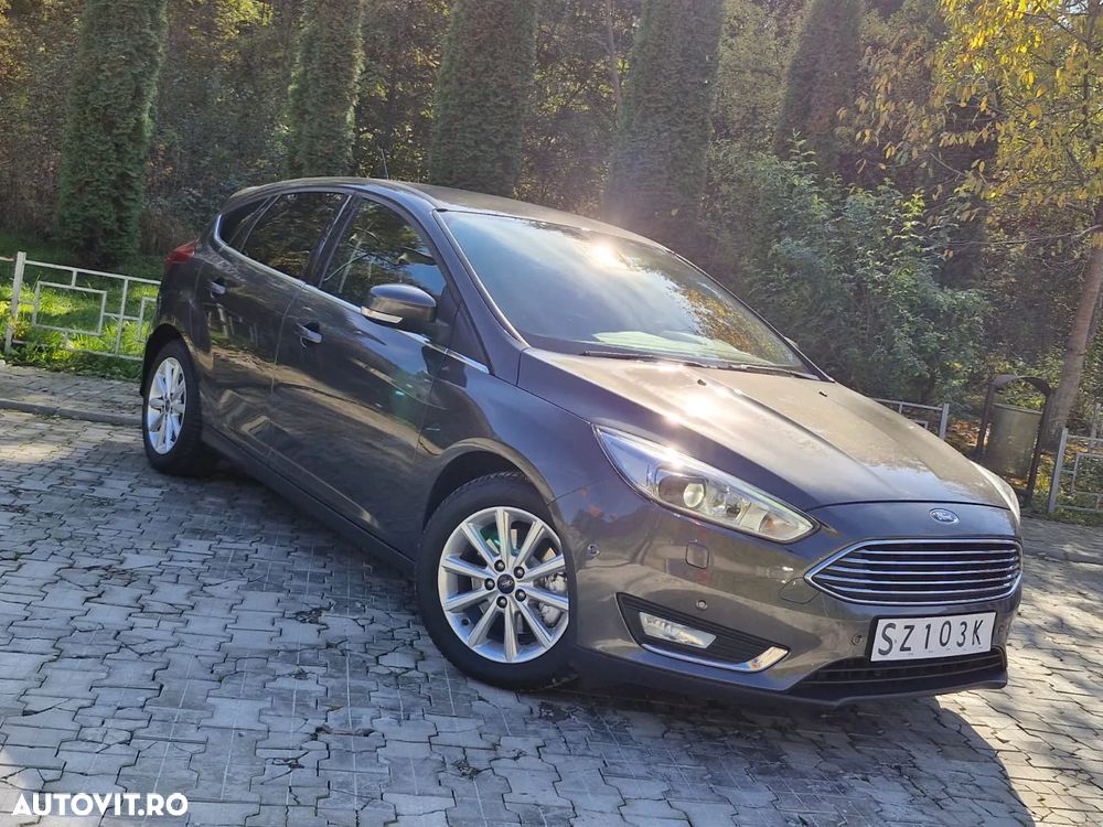 Ford Focus Turnier 1.5 EcoBoost Start-Stopp-System Titanium - 2