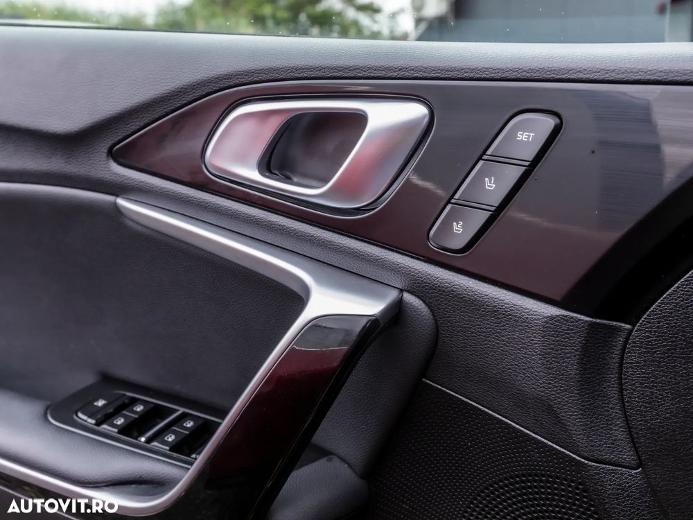 Kia XCeed 1.6 GDI DCT6 OPF Platinum Edition - 23