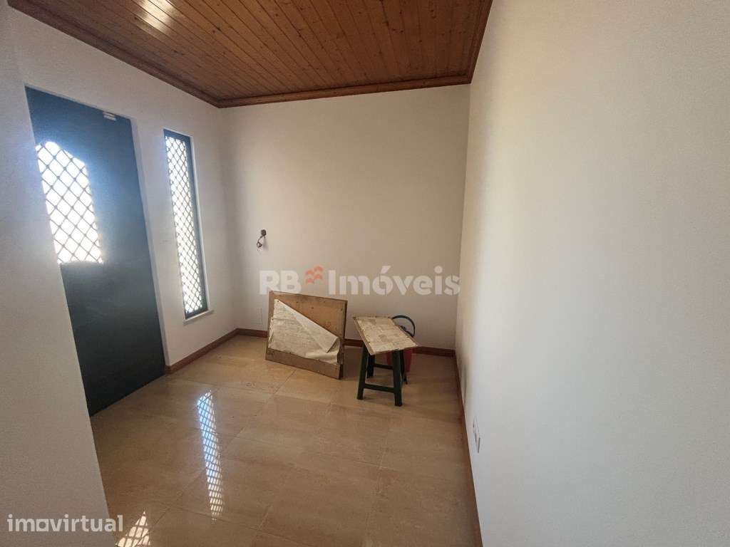 Moradia T3 praticamente nova, com vista panorâmica para Castelo de ... - Grande imagem: 5/60