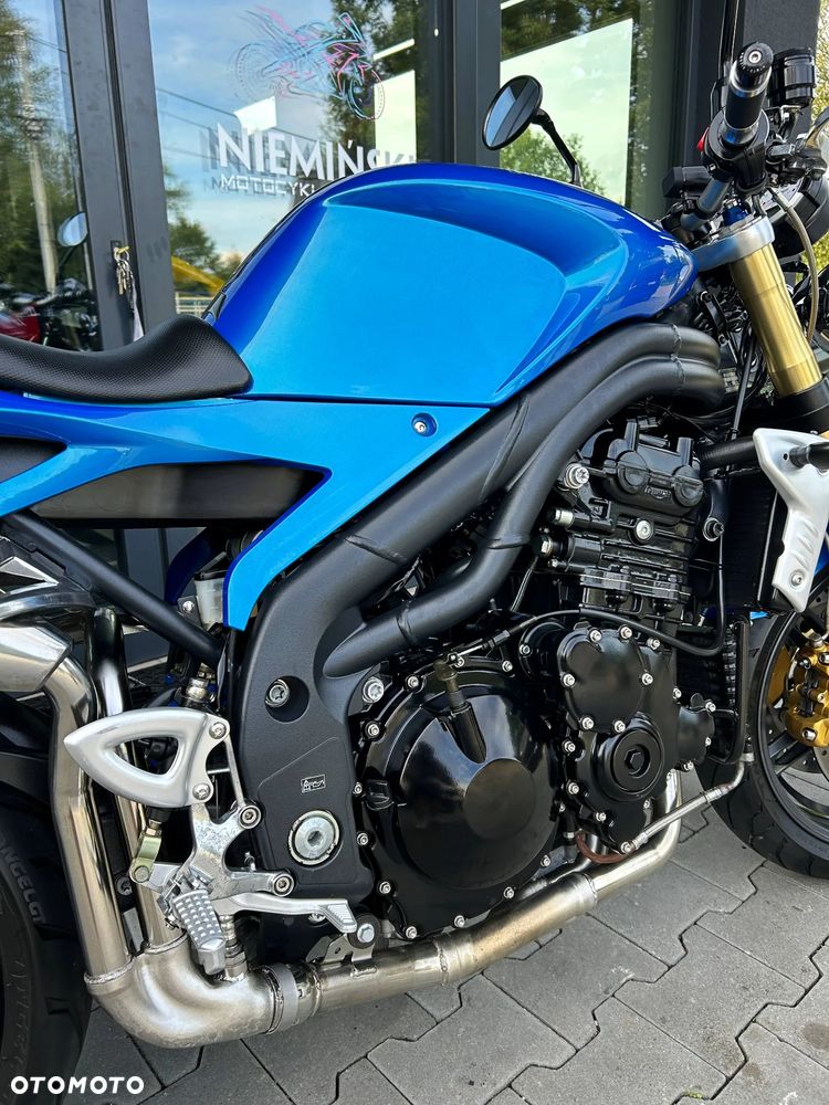 Triumph Speed Triple - 12