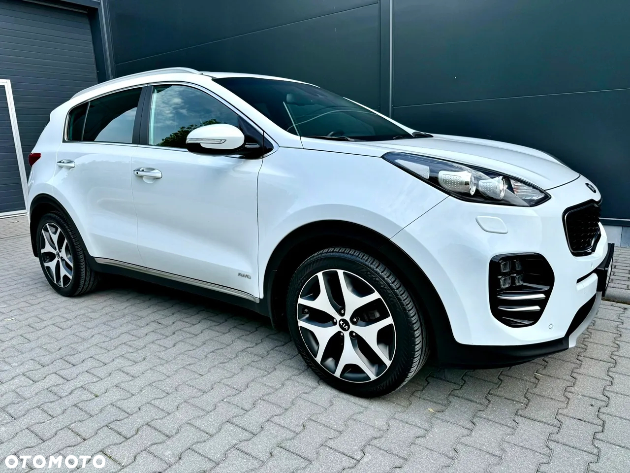 Kia Sportage 1.6 T-GDI AWD DCT GT LINE - 4