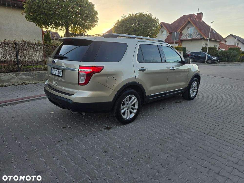 Ford Explorer - 7