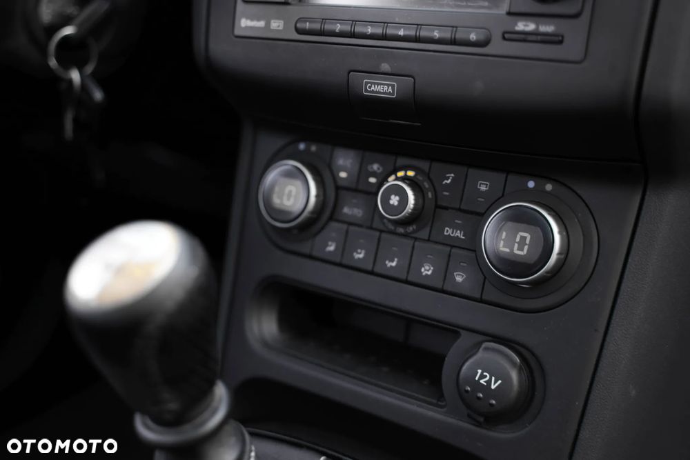 Nissan Qashqai 2.0 360 - 13