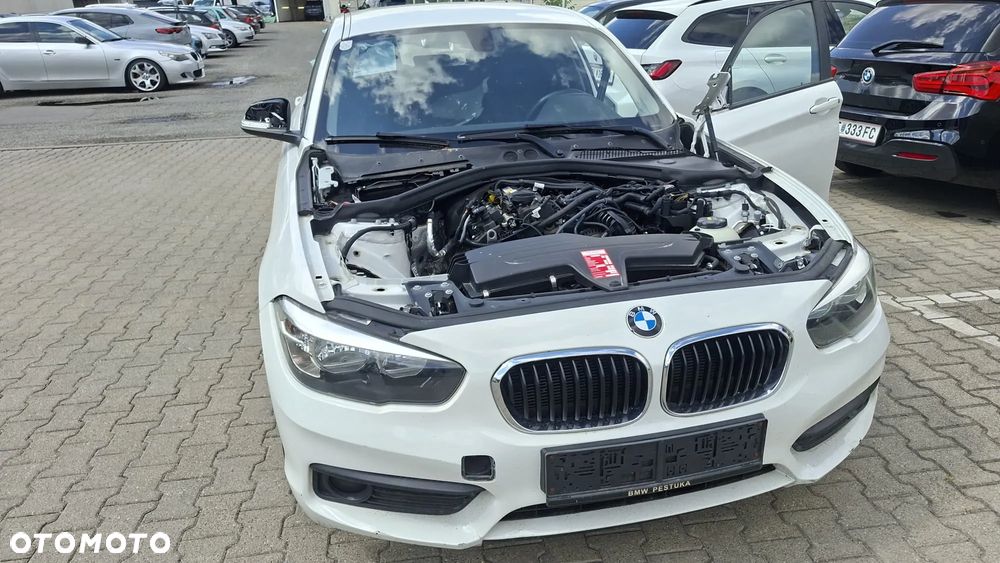 BMW Seria 1 118i Edition Metropolitan - 5
