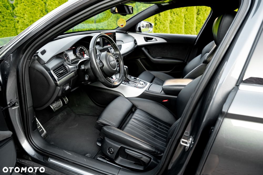 Audi A6 Avant 3.0 TDI quattro S tronic - 16