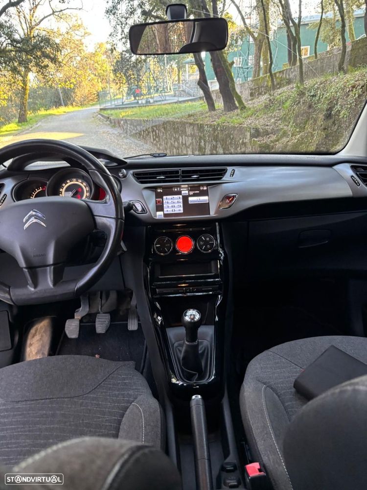 Citroën C3 1.2 PureTech Attraction - 12