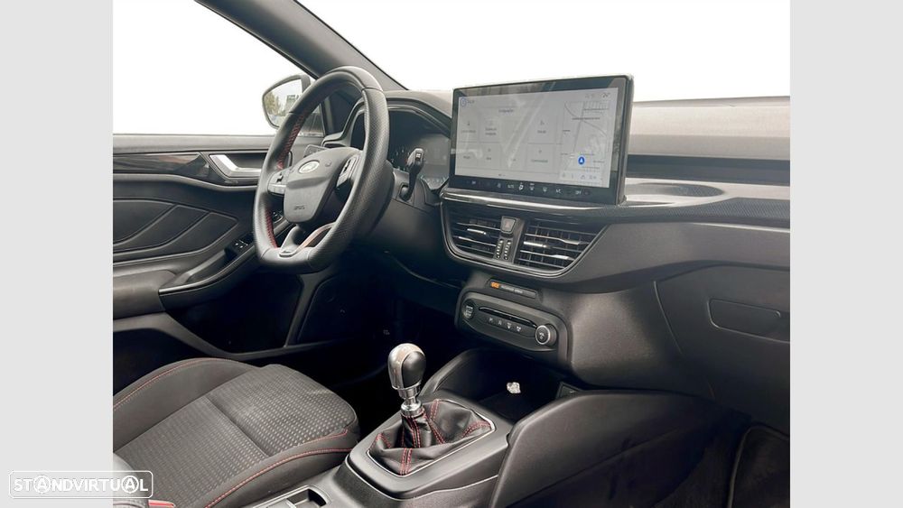 Ford Focus 1.0 EcoBoost MHEV ST-Line - 21