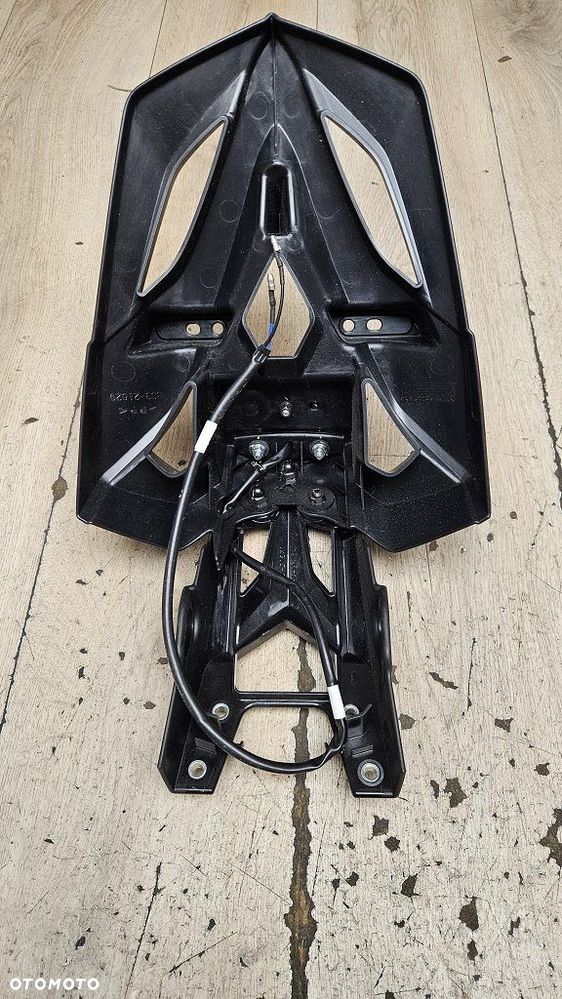 Uchwyt tablicy podświetlanie Yamaha T-Max 530  BC3-21629 - 8