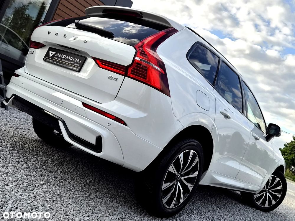 Volvo XC 60 B4 D Plus Dark - 7