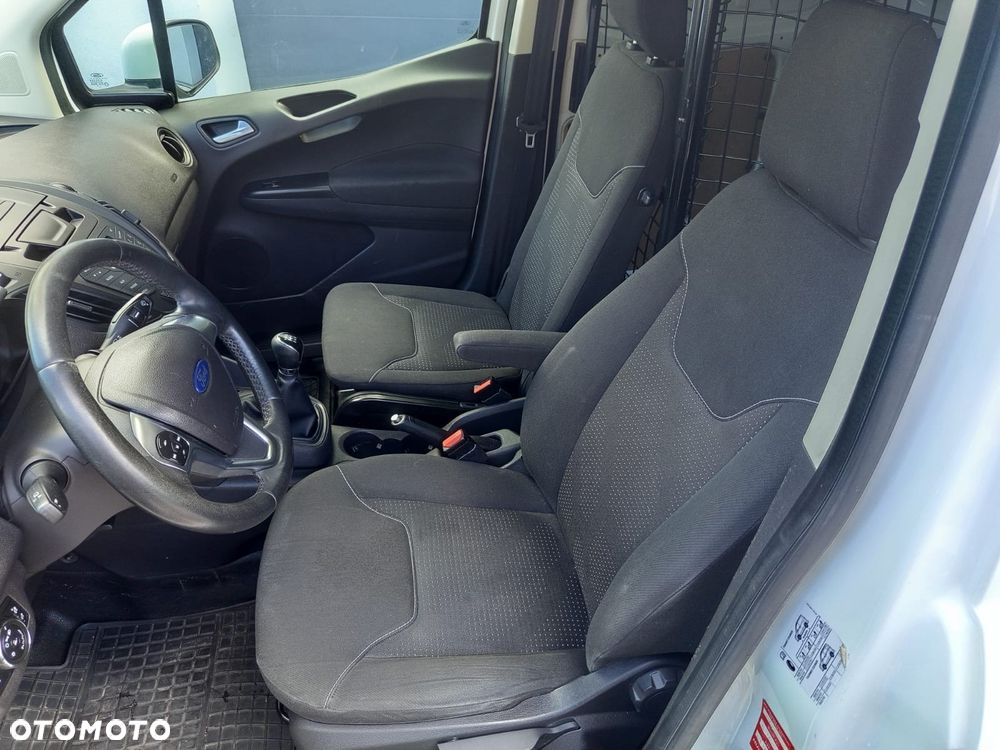 Ford TRANZIT COURIER - 21