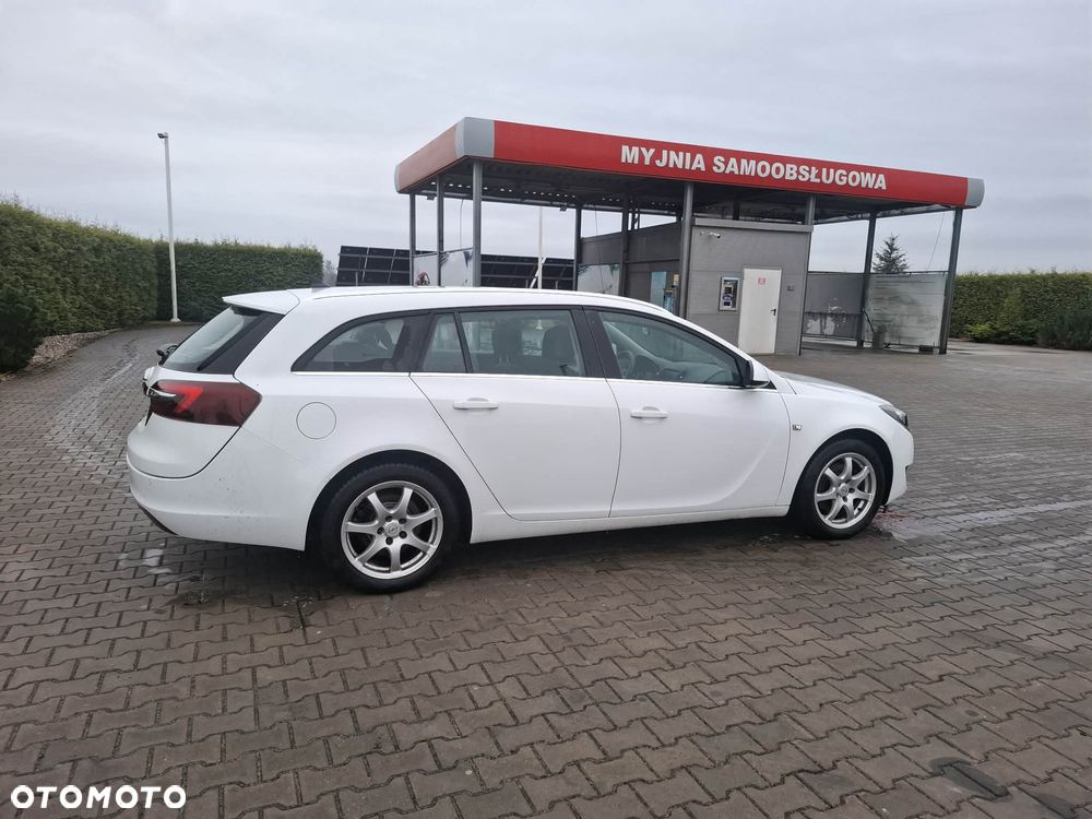 Opel Insignia - 14