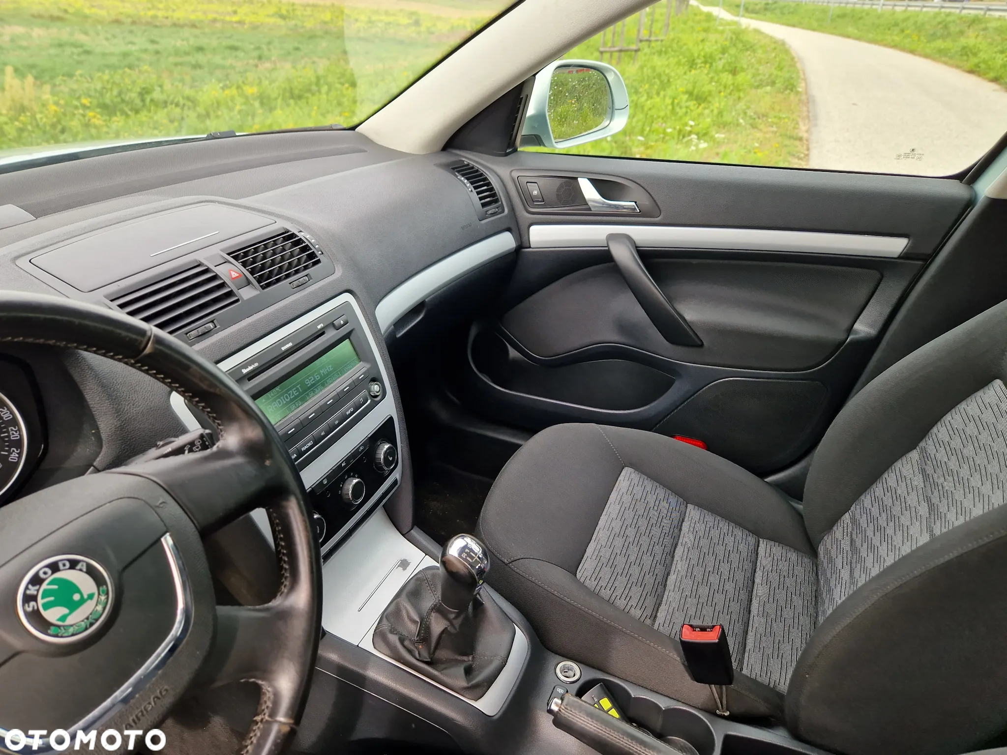 Skoda Octavia 1.6 - 21