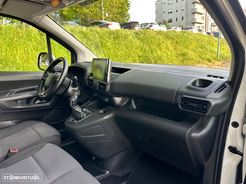 Opel Combo 1.6CDTI - 24