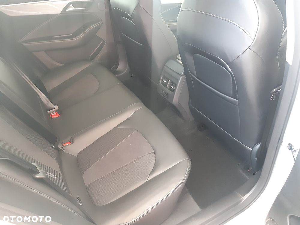 JAC J7 Plus CVT - 17