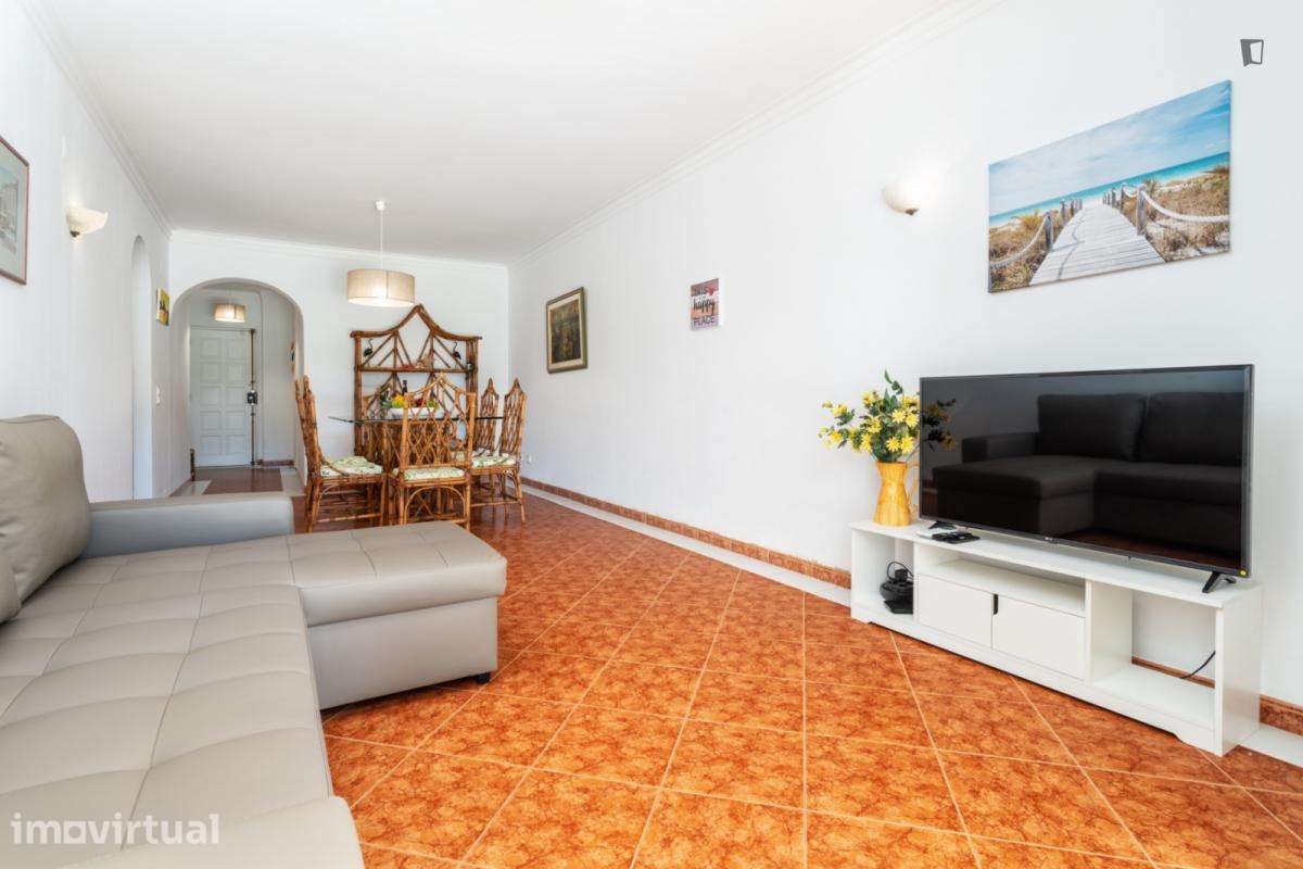 Apartamento com 2 quartos - localizado em Vilamoura - Grande imagem: 2/35
