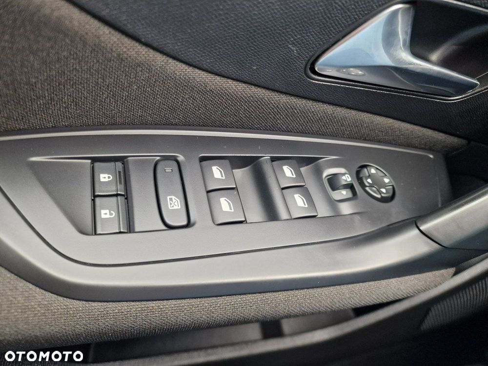 Peugeot 308 1.2 PureTech Active Pack S&S EAT8 - 36