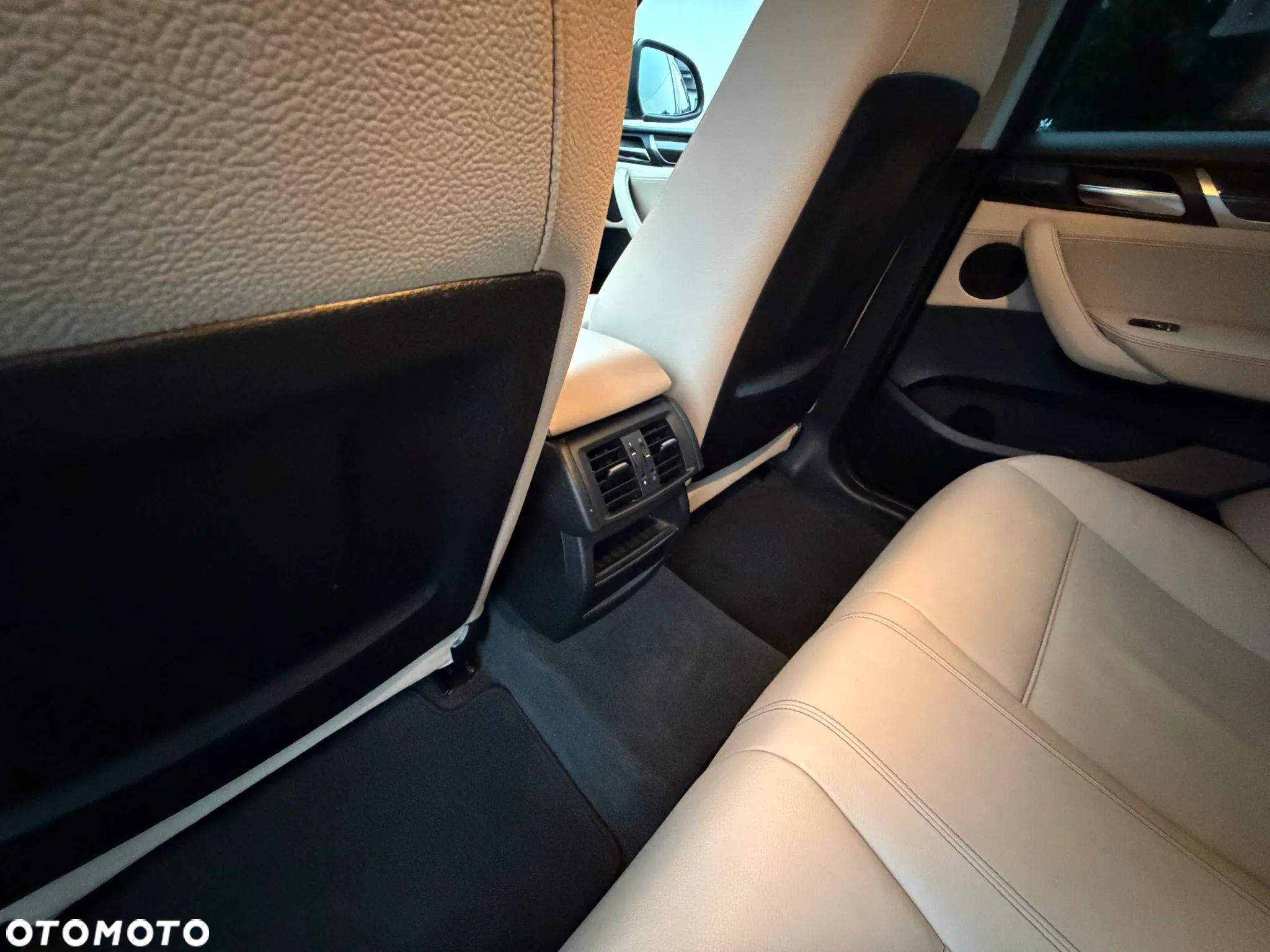 BMW X4 xDrive20d - 8