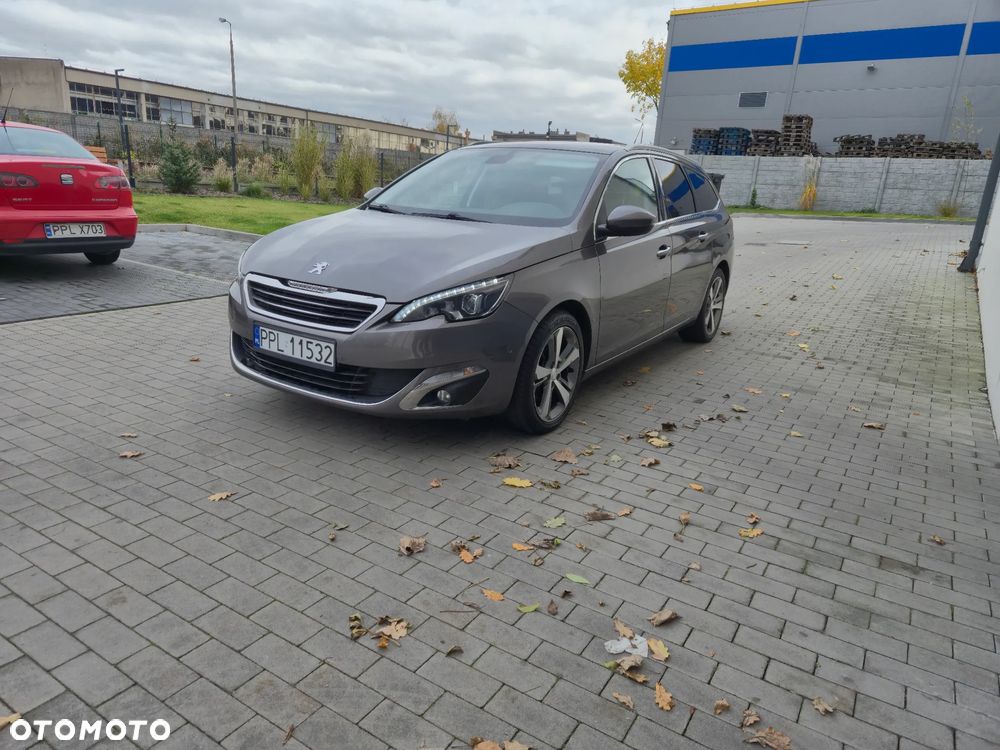 Peugeot 308 1.2 PureTech Allure S&S - 2