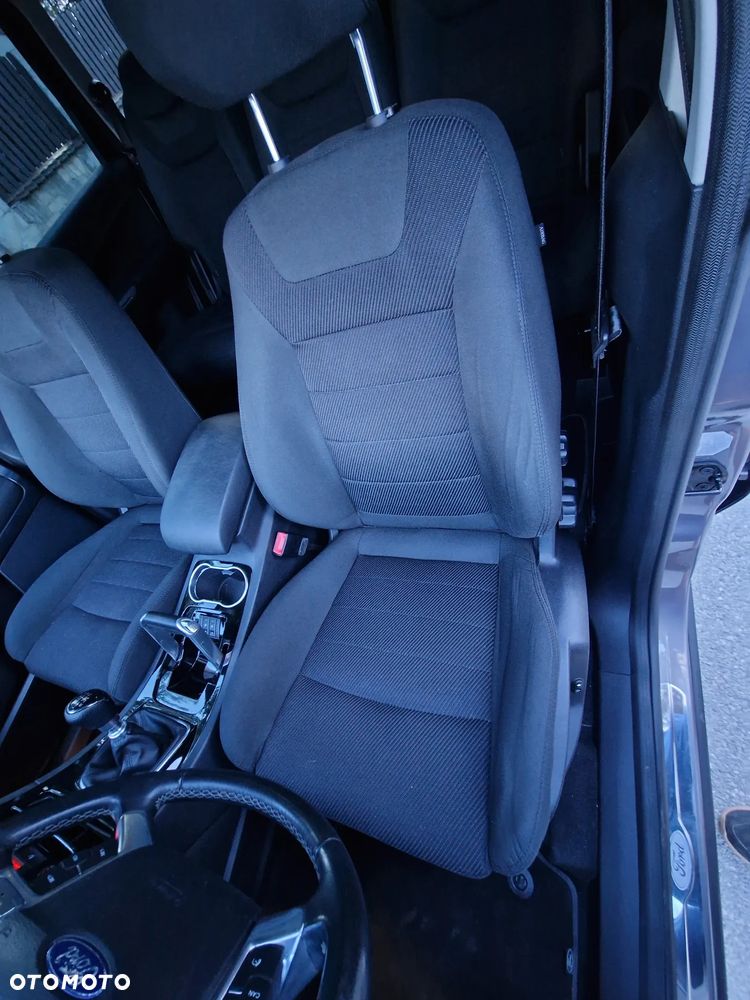 Ford S-Max 2.0 T Titanium - 16