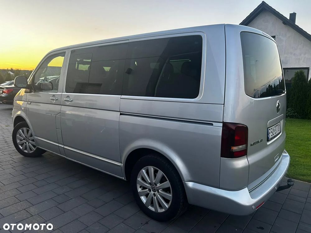 Volkswagen Multivan - 5