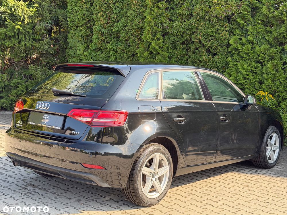 Audi A3 Sportback 30 TFSI S tronic - 14