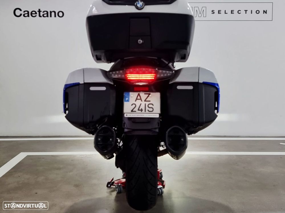 BMW K 1600 GT 1600 GT  Light-white/racing-blue met/racing-red - 7