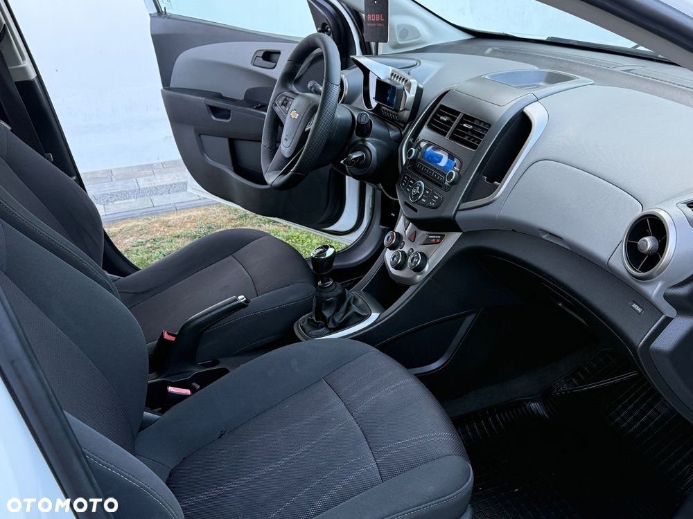 Chevrolet Aveo 1.2 - 26