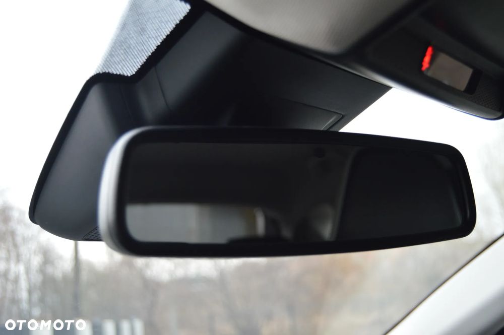 Renault Captur TCe 130 EDC GPF INTENS - 31