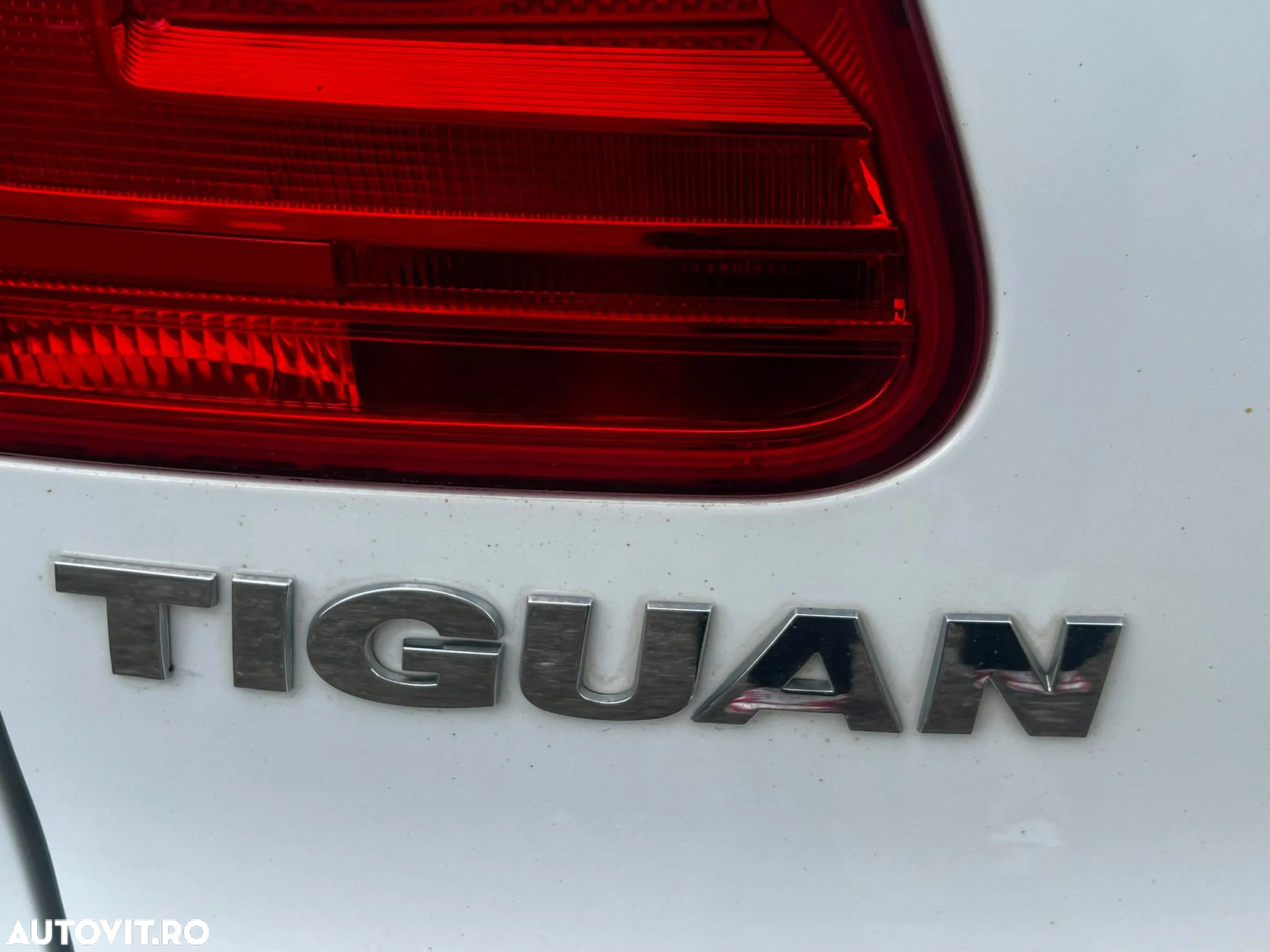 Volkswagen Tiguan - 11