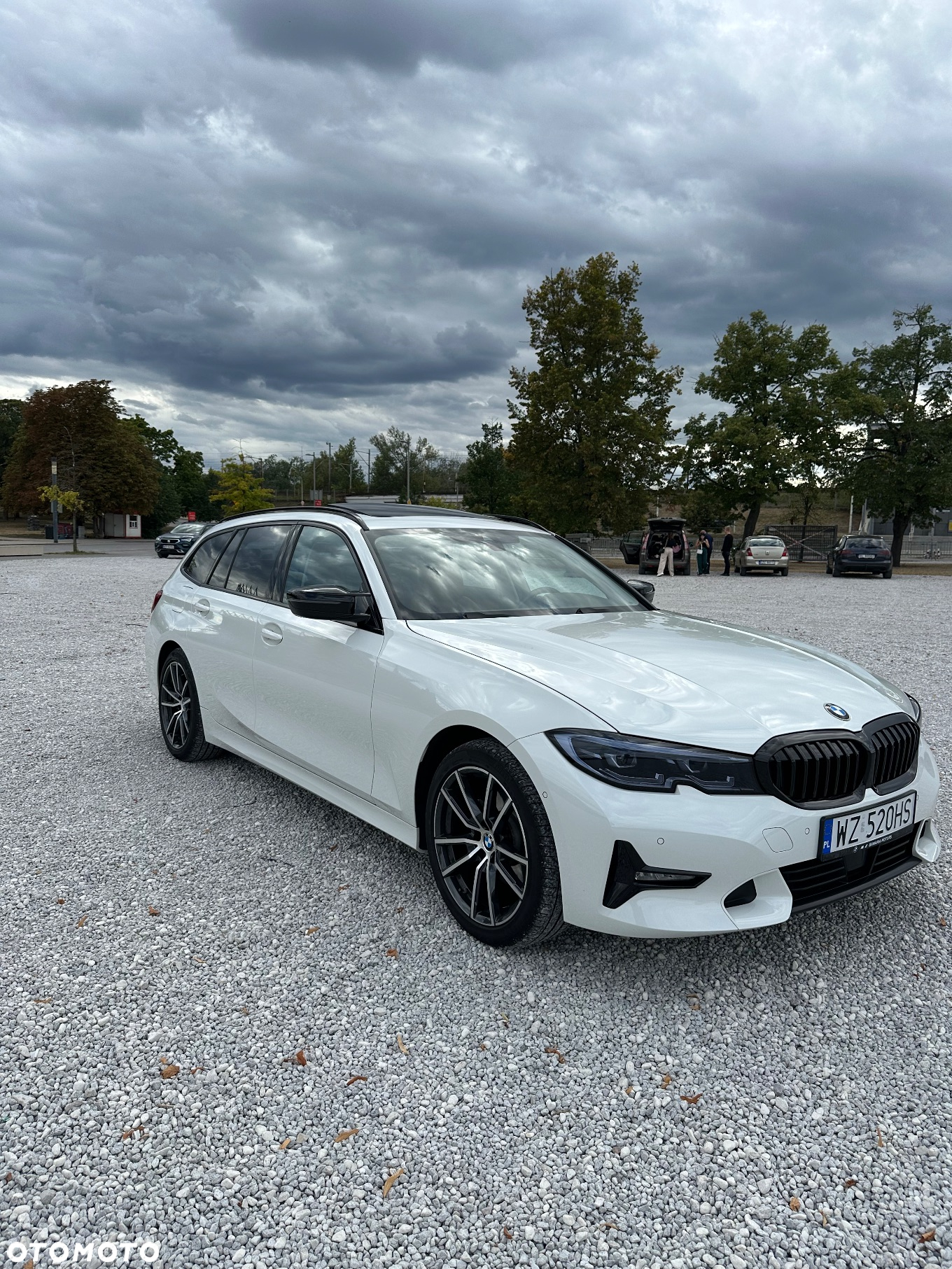 BMW Seria 3 320d Touring Luxury Line - 3