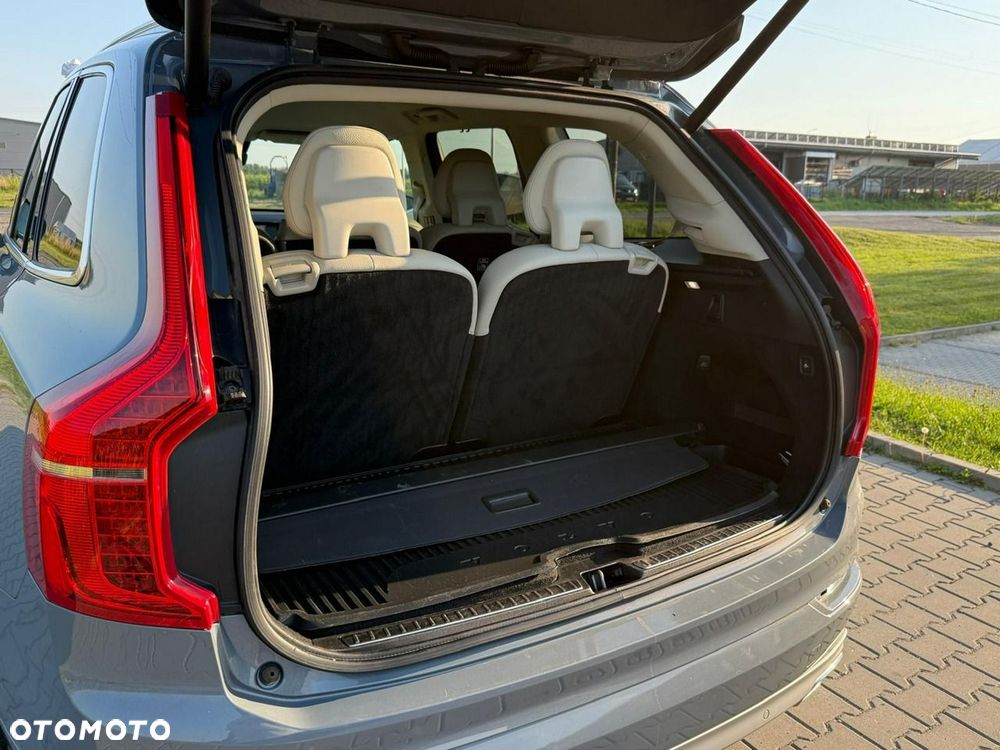 Volvo XC 90 B5 D AWD Geartronic Momentum Pro - 16
