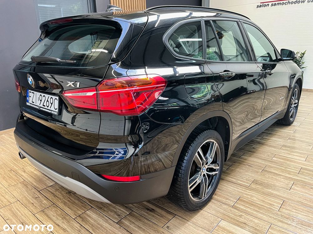BMW X1 sDrive18d - 7