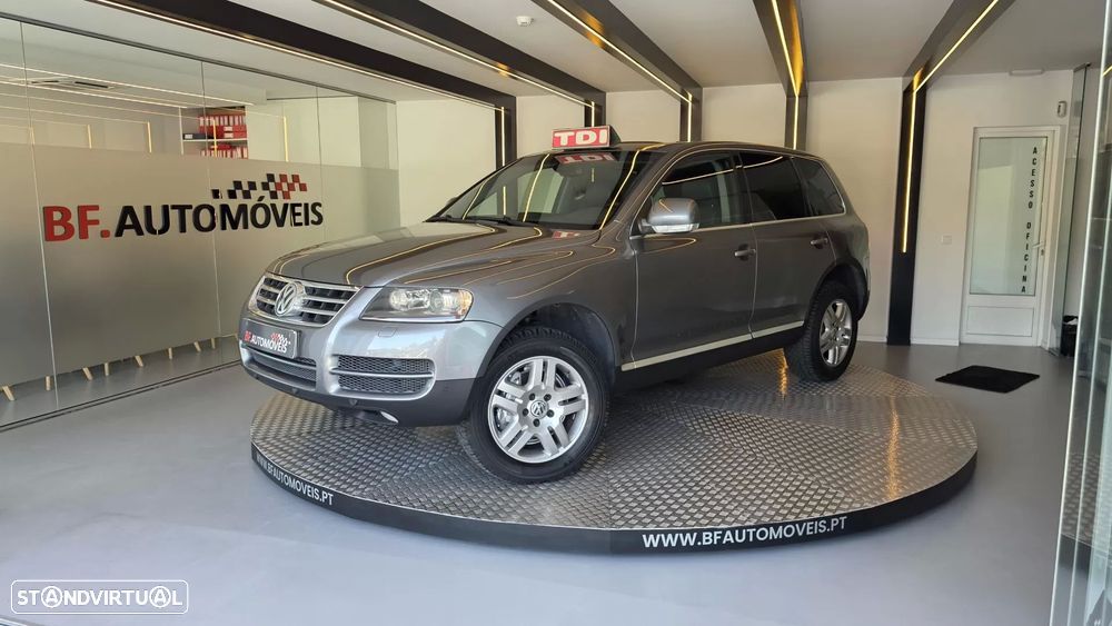 Volkswagen Touareg 3.0 TDI V6 Tiptronic — fotografia 2