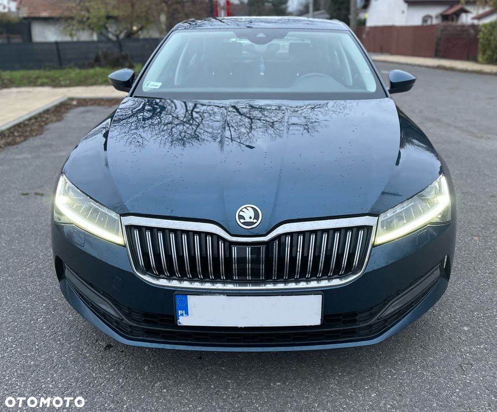 Skoda Superb 2.0 TDI SCR Ambition DSG - 29