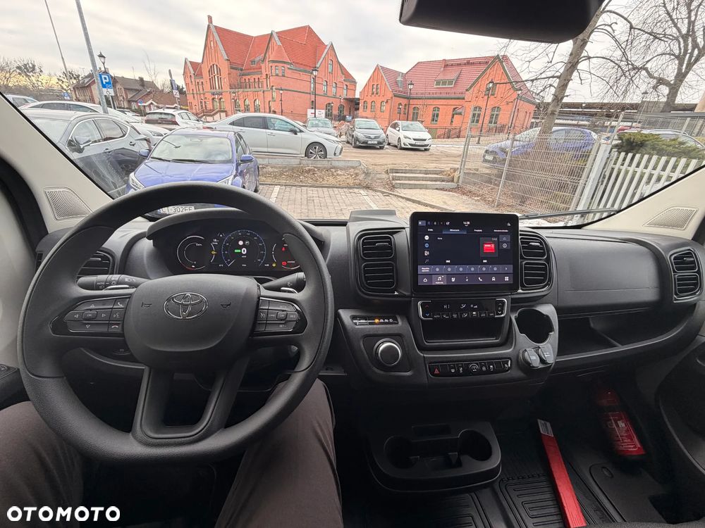 Toyota Toyota Proace MAX EV L3H2 270 km Furgon ACTIVE - 14