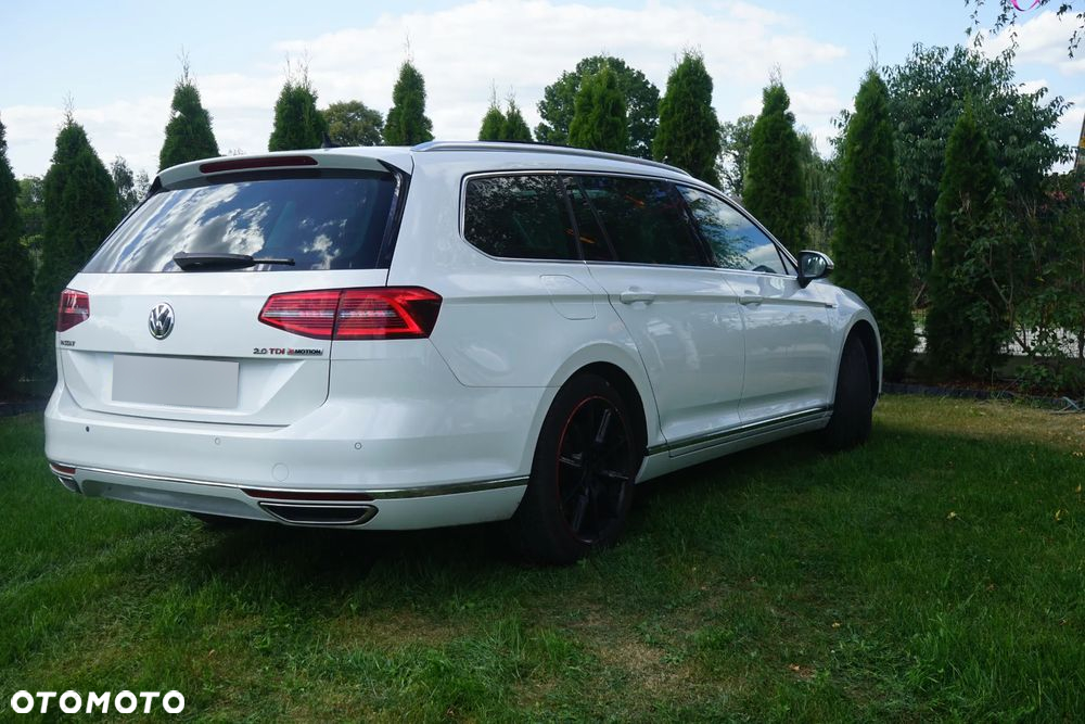 Volkswagen Passat 2.0 TDI Bi-Turbo BMT 4Mot Highline DSG - 10