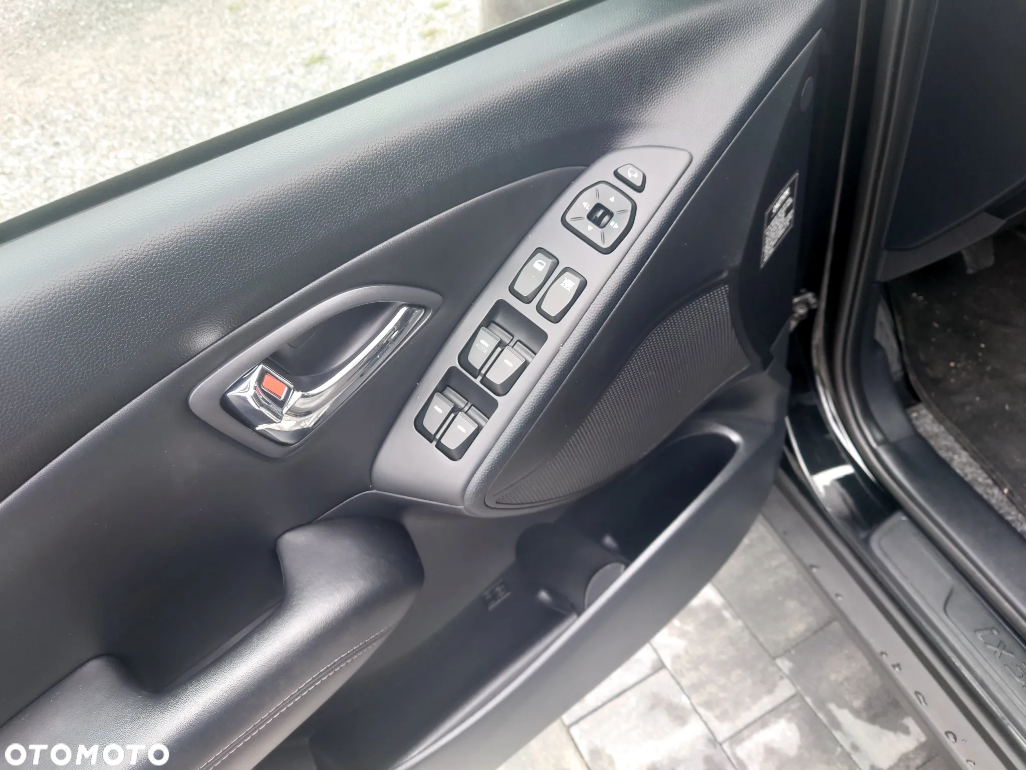 Hyundai ix35 1.7 CRDi Premium 2WD - 12