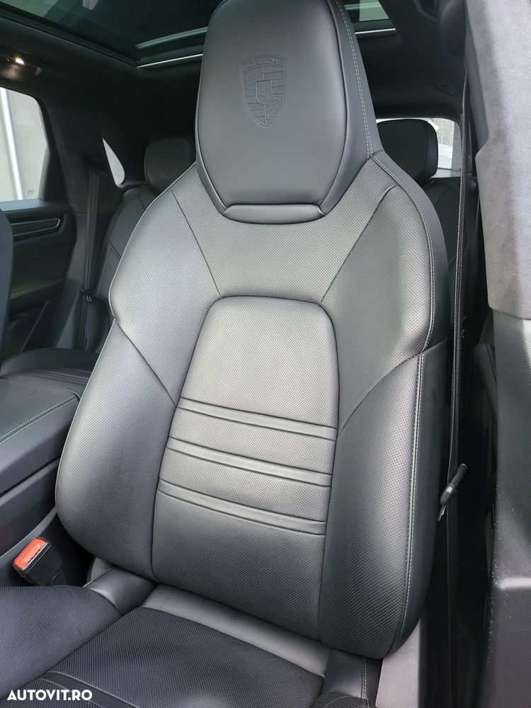 Porsche Cayenne E-Hybrid Tiptronic S - 8