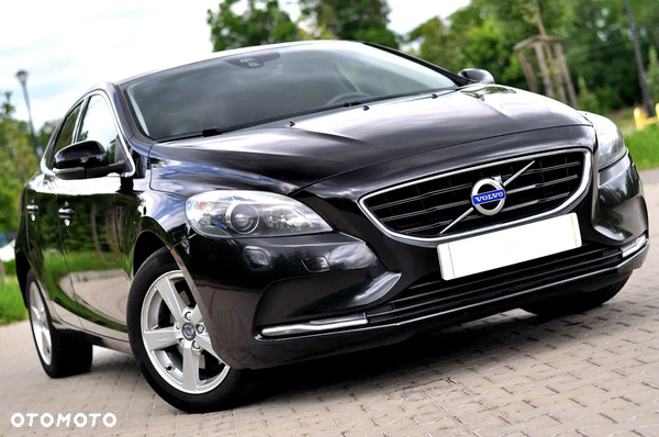 Volvo V40 D2 Drive-E Summum