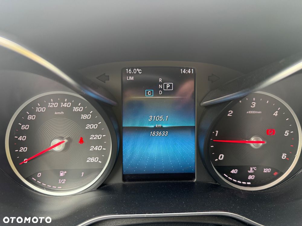 Mercedes-Benz Klasa C 300 d 9G-TRONIC - 9