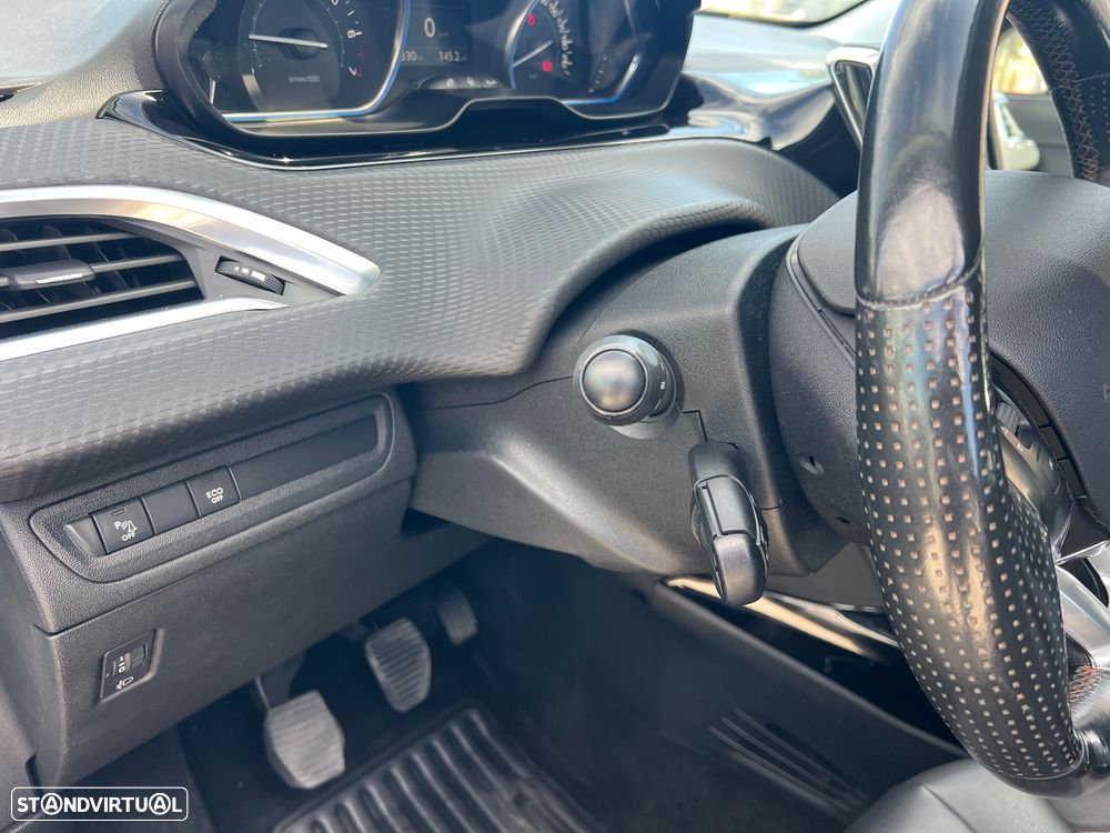 Peugeot 2008 PureTech 110 Stop&Start Crossway - 20