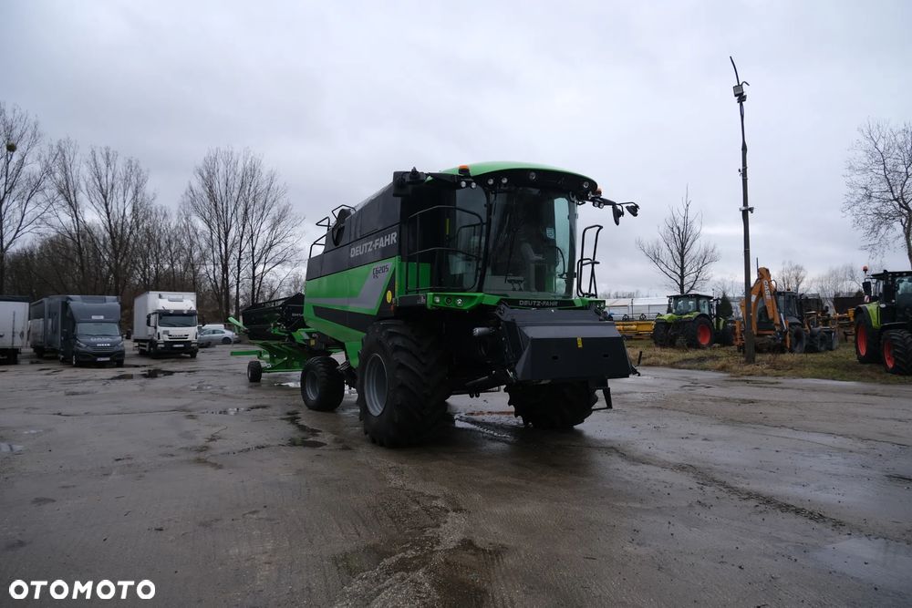 Deutz-Fahr C7206 TS - 4