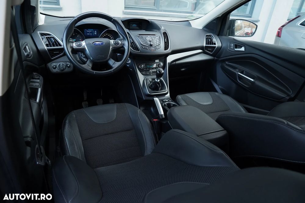 Ford Kuga 2.0 TDCi 4WD Titanium - 11