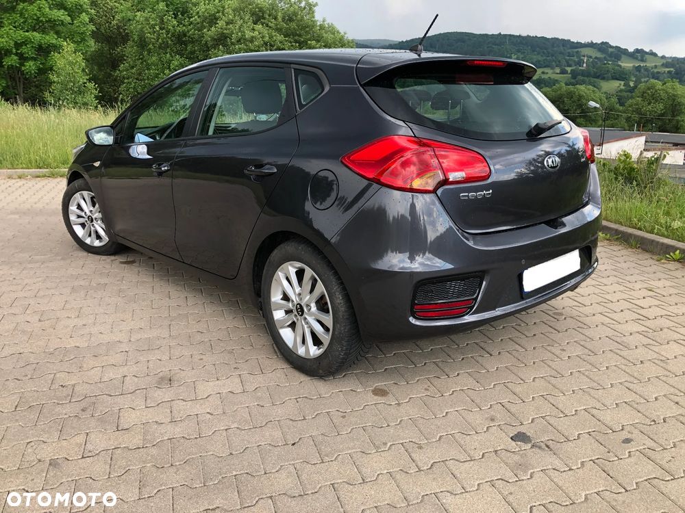 Kia Ceed 1.4 CVVT ISG Vision - 6