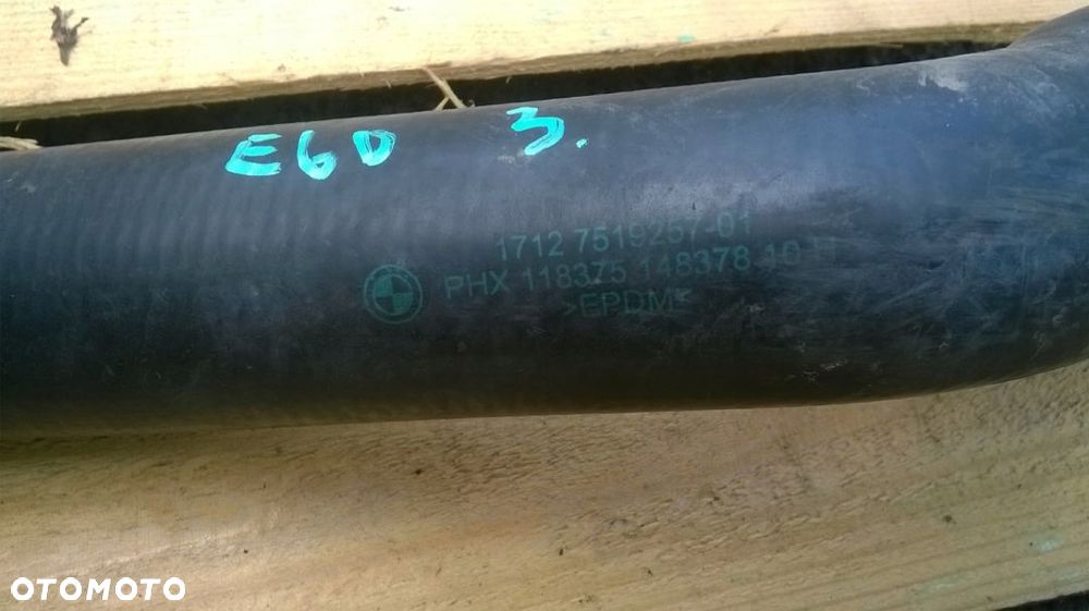 BMW E60 E65 M54 2.2 2.5 3.0 PRZEWÓD WĄŻ WODY DOLNY - 2