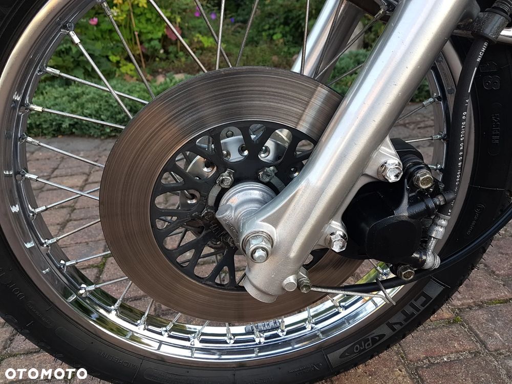 Suzuki GN - 21